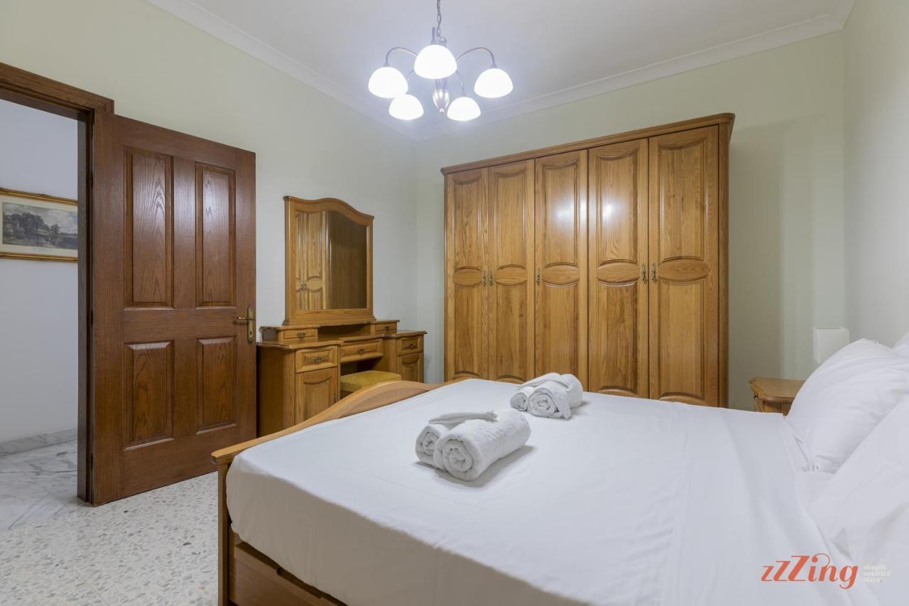 Beachfront 2 Bedroom Holiday Home Is-Sellum エクステリア 写真
